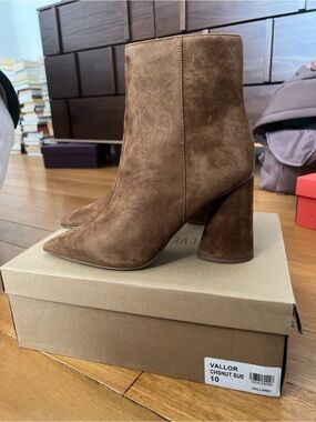 Steve Madden Chestnut Suede Block Heel Ankle Boots
